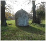 Der Schutzraum sieht aus wie ein Bunker